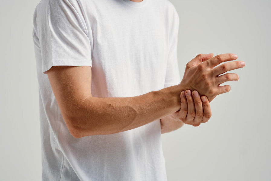 How to Relieve Hand Pain at Night
