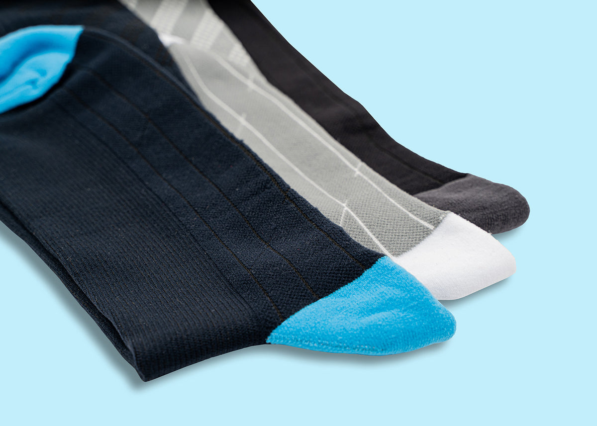 Copper compression's new Powerknit socks come in 2 styles with lab-tested compression to support your feet and legs for intense workouts or long days. Compression increases stamina and improves performance. Copper reduces odor and keeps things fresh.