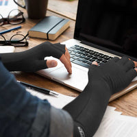 Load image into Gallery viewer, Copper Compression Long Arthritis Gloves